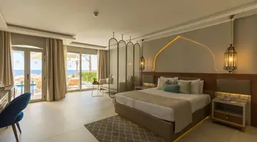 POSH CLUB BY SUNRISE GRAND SELECT DIAMOND BEACH RESORT