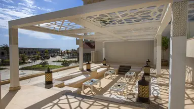 POSH CLUB BY SUNRISE GRAND SELECT MONTEMARE RESORT