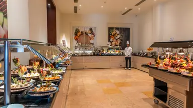 POSH CLUB BY SUNRISE GRAND SELECT MONTEMARE RESORT