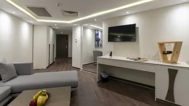 POSH CLUB BY SUNRISE GRAND SELECT MONTEMARE RESORT