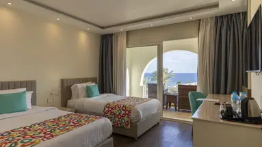 POSH CLUB BY SUNRISE GRAND SELECT MONTEMARE RESORT