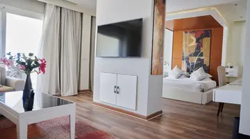 Posh Club by Sunrise Montemare Resort