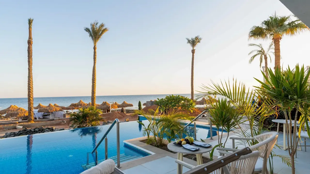 POSH CLUB BY SUNRISE REMAL BEACH