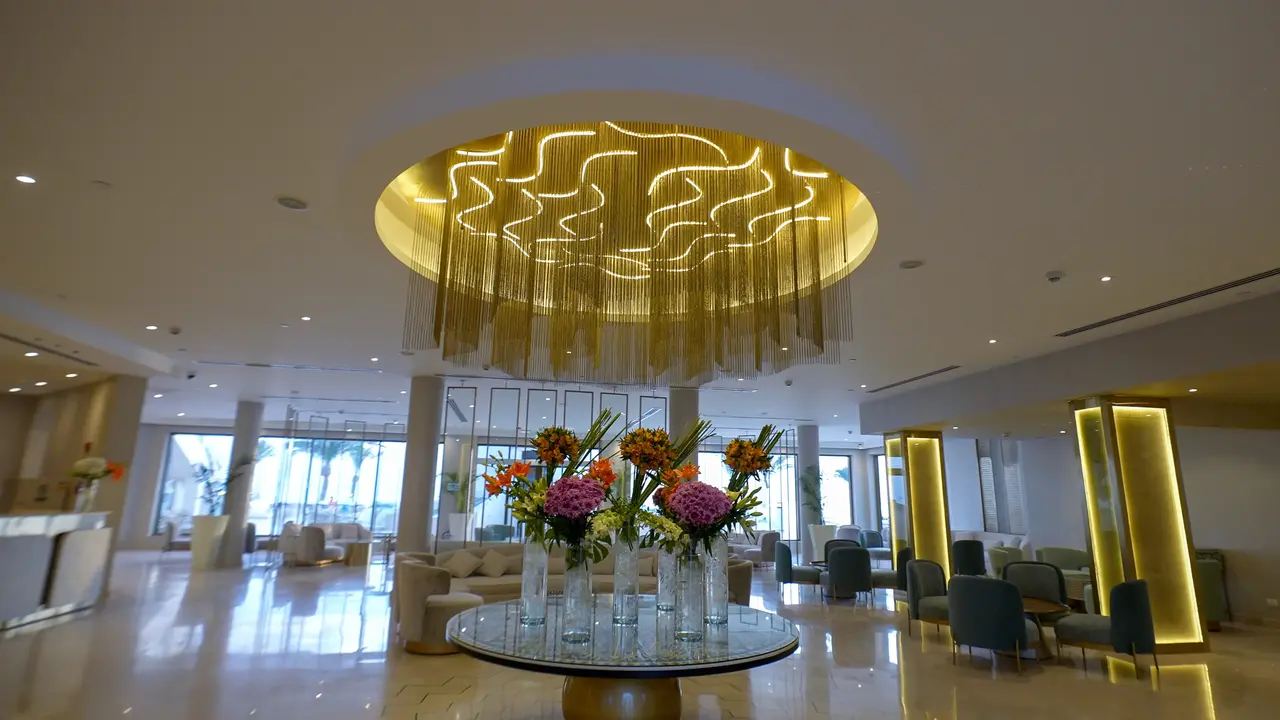 POSH CLUB BY SUNRISE REMAL BEACH