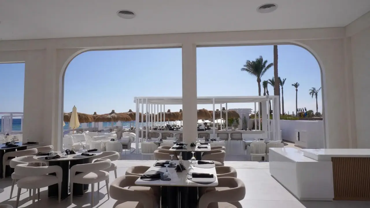 POSH CLUB BY SUNRISE REMAL BEACH