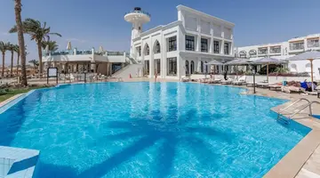POSH CLUB BY SUNRISE REMAL BEACH