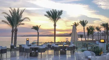 Posh Club by Sunrise Remal Beach