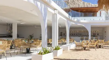 POSH CLUB BY WHITE HILLS