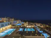 POSH CLUB BY WHITE HILLS