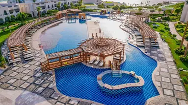 Posh Club Sunrise Arabian Beach Resort