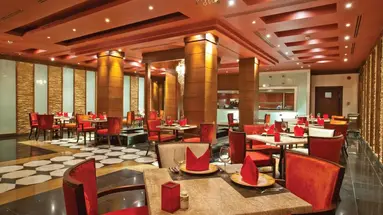 Posh Club Sunrise Arabian Beach Resort