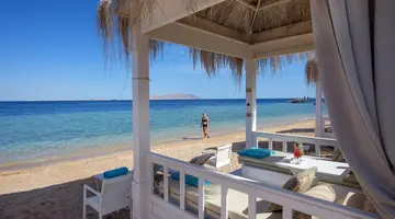 Posh Club Sunrise Arabian Beach Resort