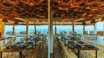 Posh Club Sunrise Diamond Beach Resort
