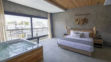 Posh Club Sunrise Tucana Resort