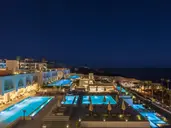 Posh Club White Hills Resort By Sunrise