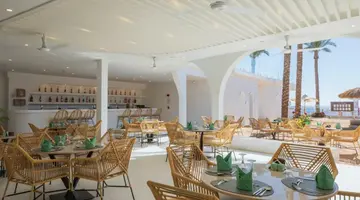 Posh Club White Hills Resort By Sunrise