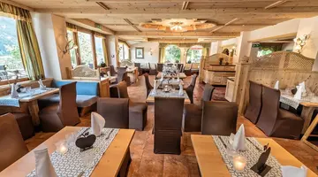 Posthaus Stubai & Smart