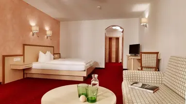 Posthotel Strengen am Arl