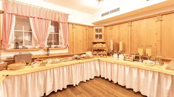Posthotel Strengen am Arl
