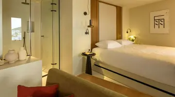 Potnia Theron Spa Suites