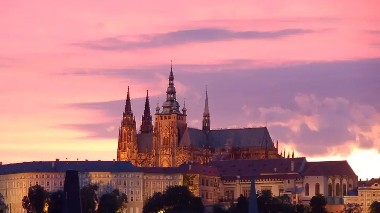PRAGA - MIASTO NAD WEŁTAWĄ - 4 DNI