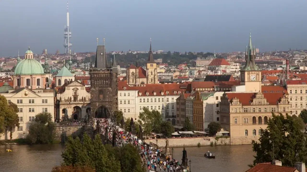 PRAGA - MIASTO NAD WEŁTAWĄ - 4 DNI