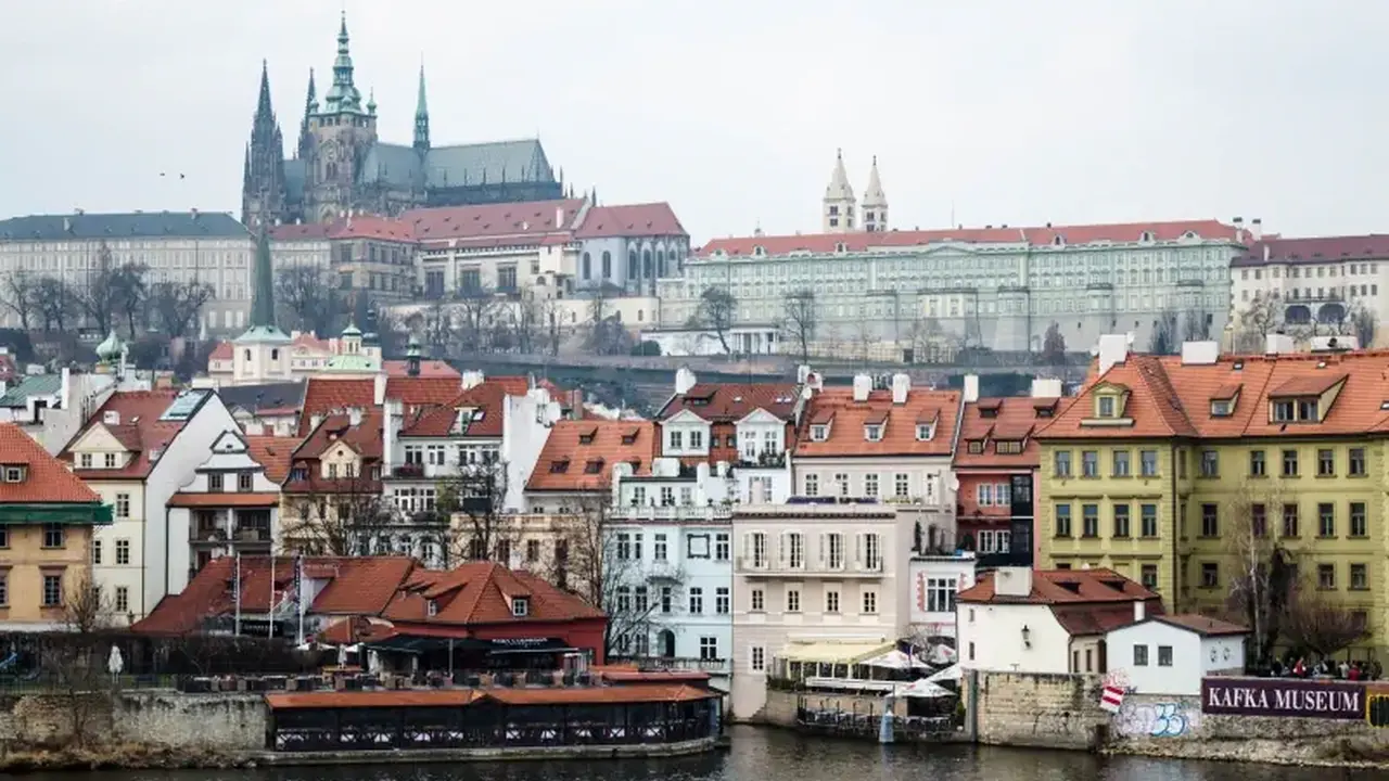 PRAGA - MIASTO NAD WEŁTAWĄ - 4 DNI