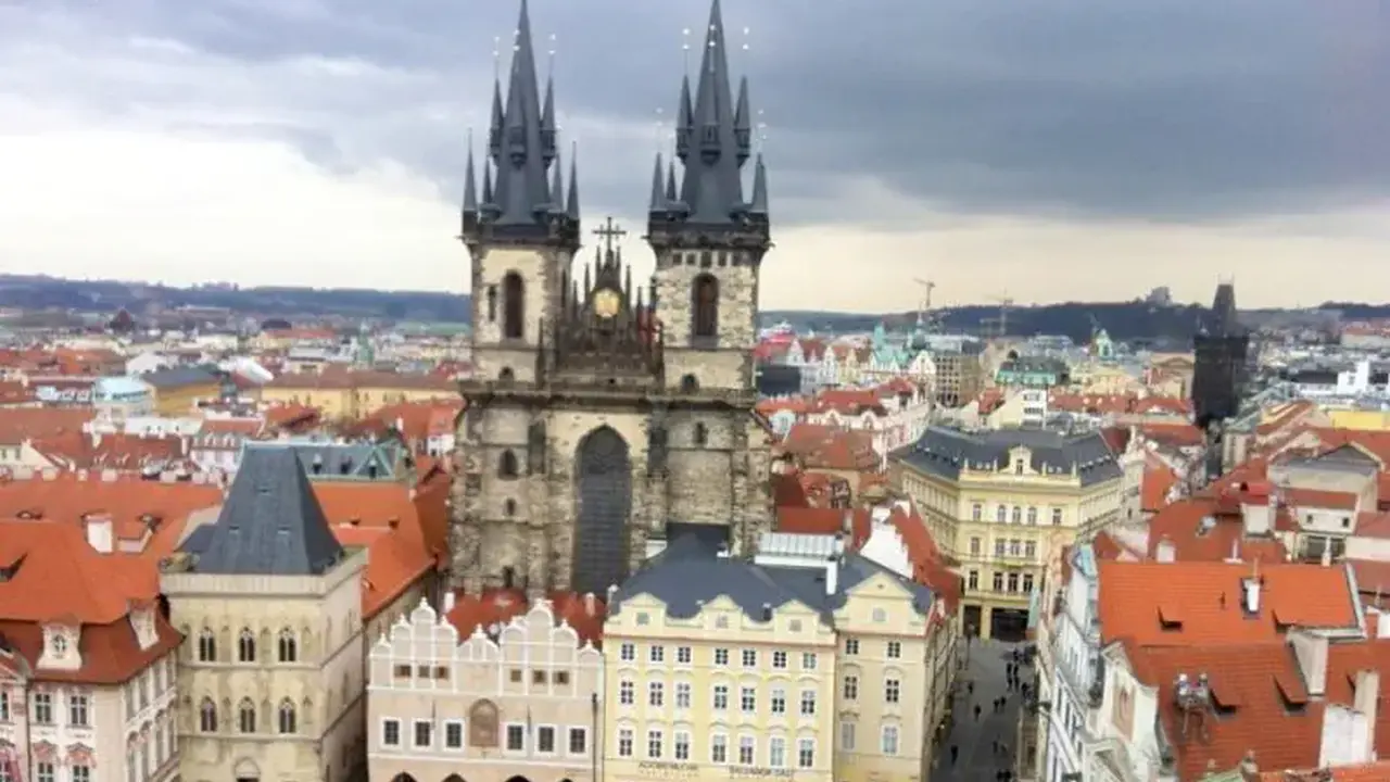 PRAGA - MIASTO NAD WEŁTAWĄ - 4 DNI
