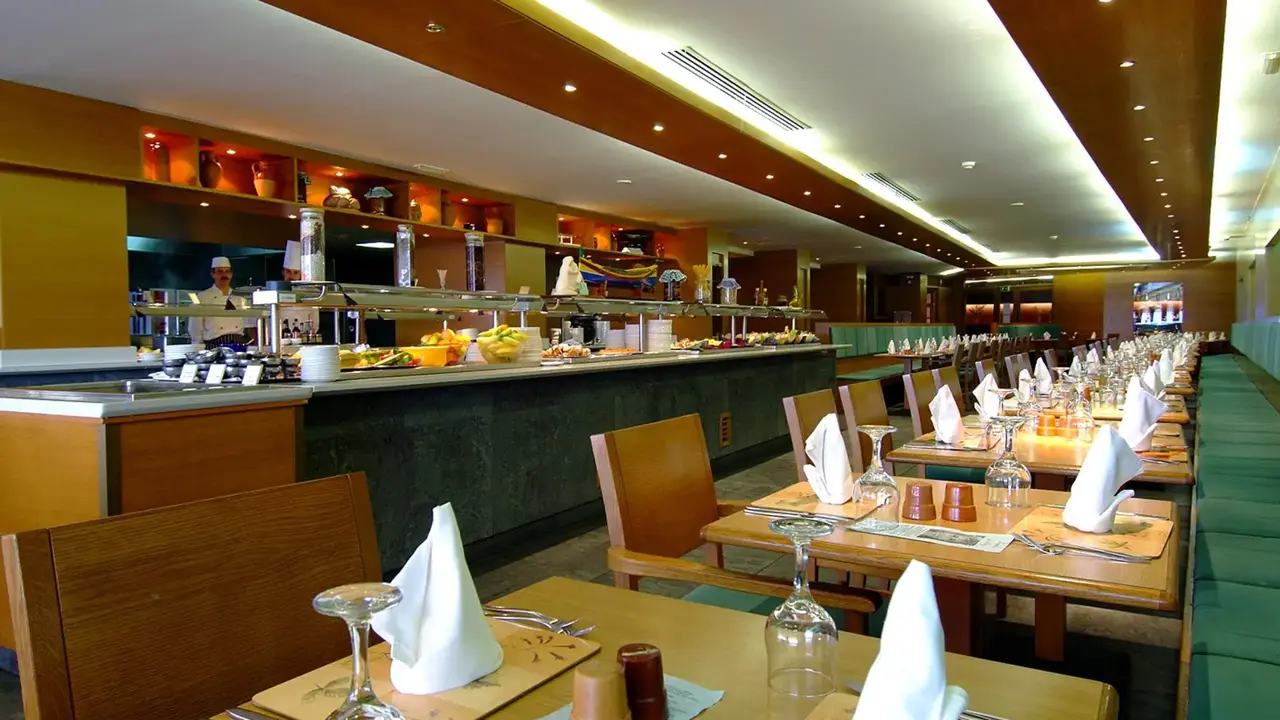 Preluna Hotel