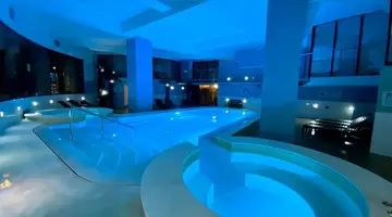 PRELUNA HOTEL