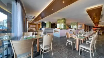 Preluna Hotel