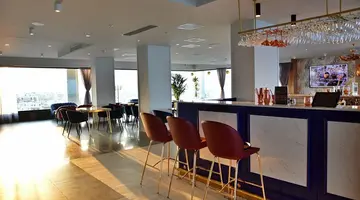 Preluna Hotel