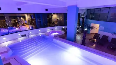Preluna Hotel