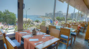 Preluna Hotel