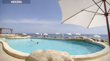 PRELUNA HOTEL