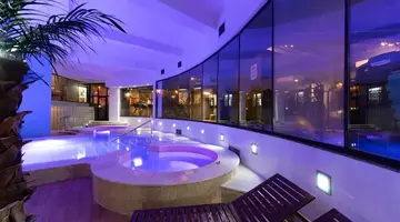 Preluna Hotel