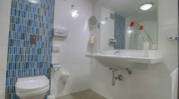 PRELUNA