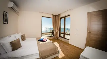 Premier Fort Beach