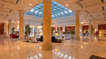 Premier Le Reve Hotel & Spa (Adults Only 16+)