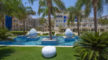 Premier Le Reve Hotel & Spa (Adults Only 16+)