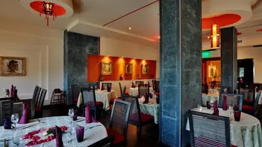 Premier Le Reve Hotel & Spa (Adults Only 16+)