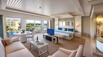Premier Le Reve Hotel & Spa (Adults Only 16+)