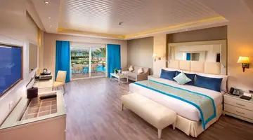 Premier Le Reve Hotel & Spa (Adults Only 16+)