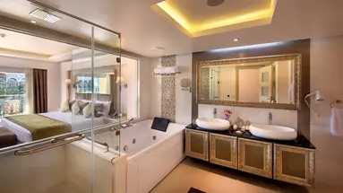 PREMIER LE REVE HOTEL & SPA