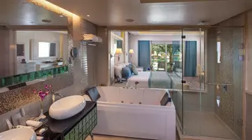 PREMIER LE REVE HOTEL & SPA