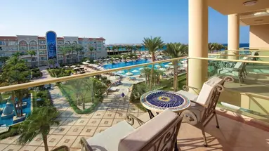 Premier Le Reve Hotel & Spa