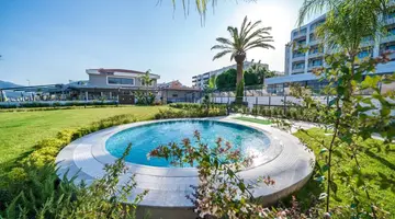 PREMIER NERGIS BEACH HOTEL & SPA