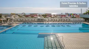 Premier & Suites