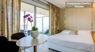Premier & Suites