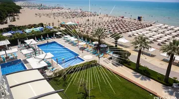 Premium Beach Hotel